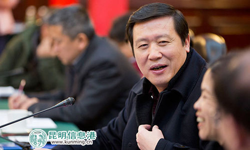 市委副书记、代市长王喜良在座谈研讨会上致辞