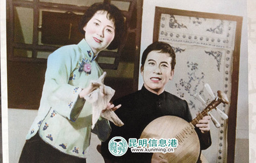 1962年昆明曲剧《啼笑因缘》剧照 右为栗臻 资料图片