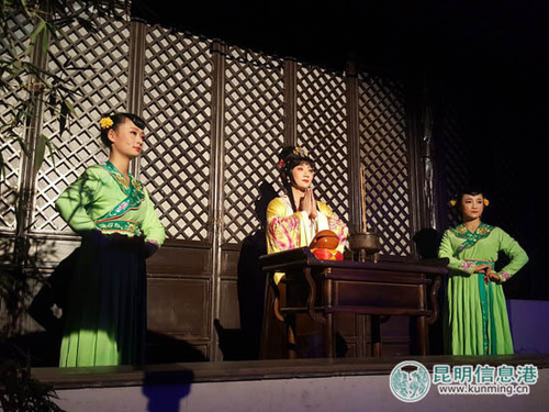 庭院剧《圆圆曲》