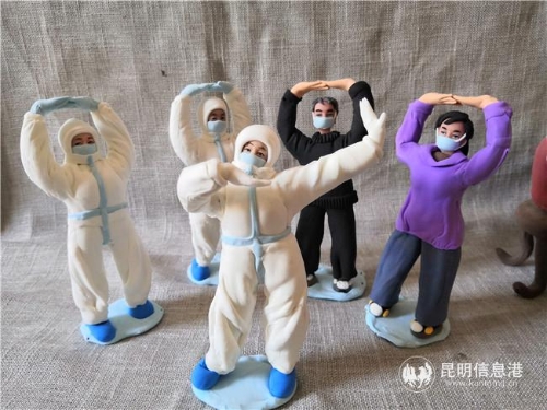 昆明市的非遗传承人通过制作抗疫主题作品，加入抗疫宣传的行列中，这些作品将在此次活动中进行线上展示。1 供图
