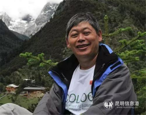 龙勇诚 陈甘乐摄