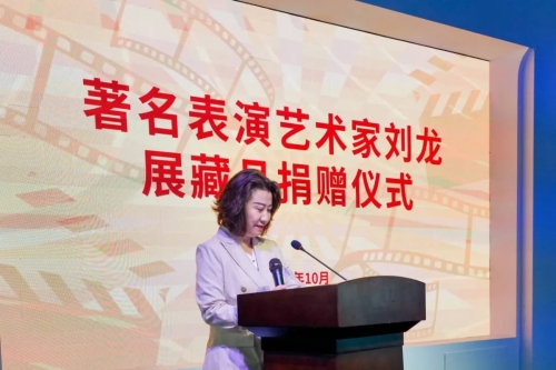 <span style='background-color:;'>17307118543</span>42
